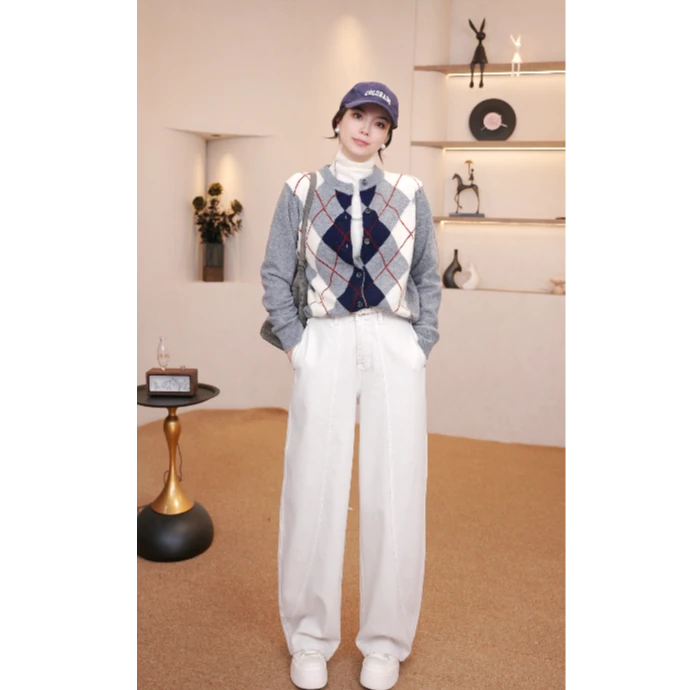 2025新款白牛女裤弯刀裤牛仔裤流行爆款T5587