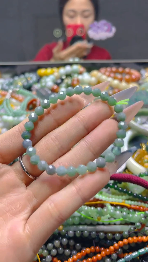 颈饰未镶嵌翡翠5MM