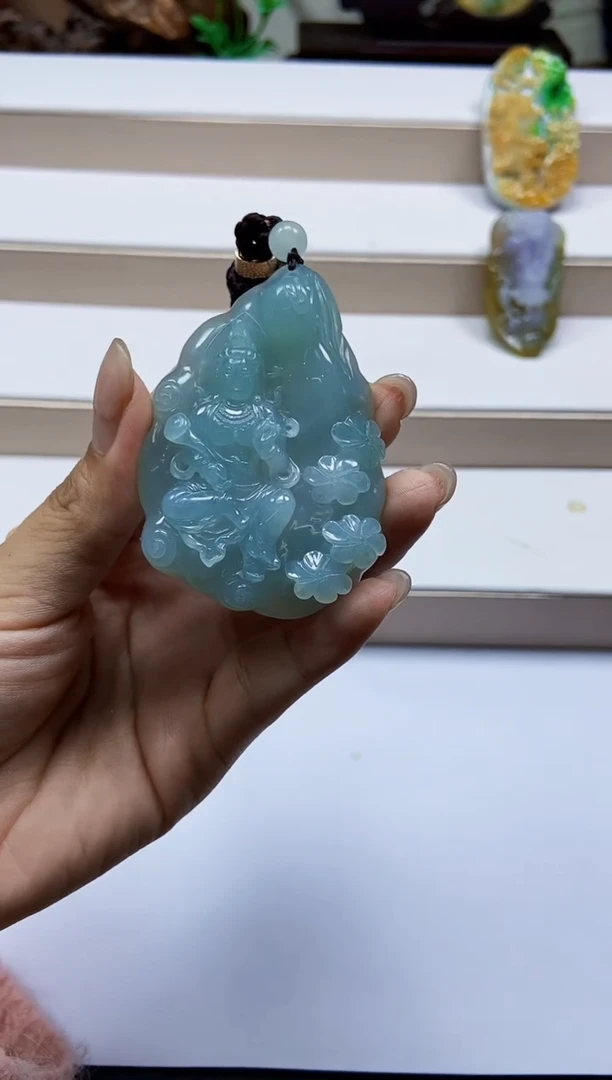 颈饰未镶嵌翡翠翡翠A货