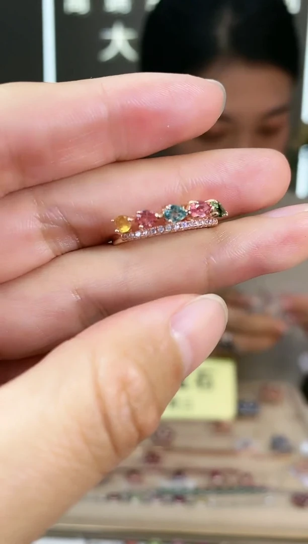 【闪购商品】碧玺手饰银S925镶嵌手饰