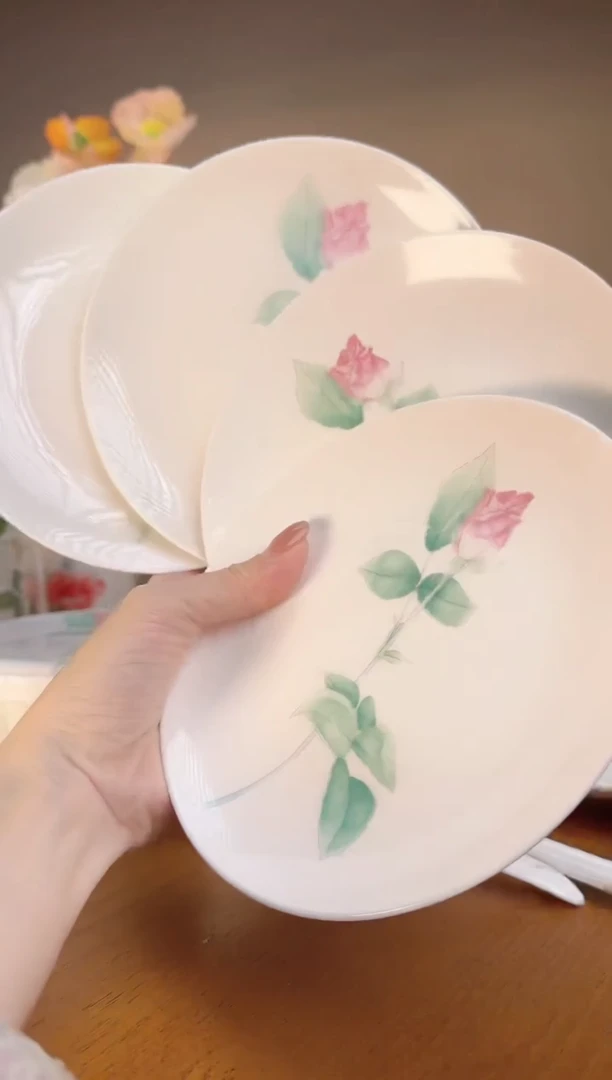 【闪购商品】玫瑰高骨瓷6寸浅盘4个