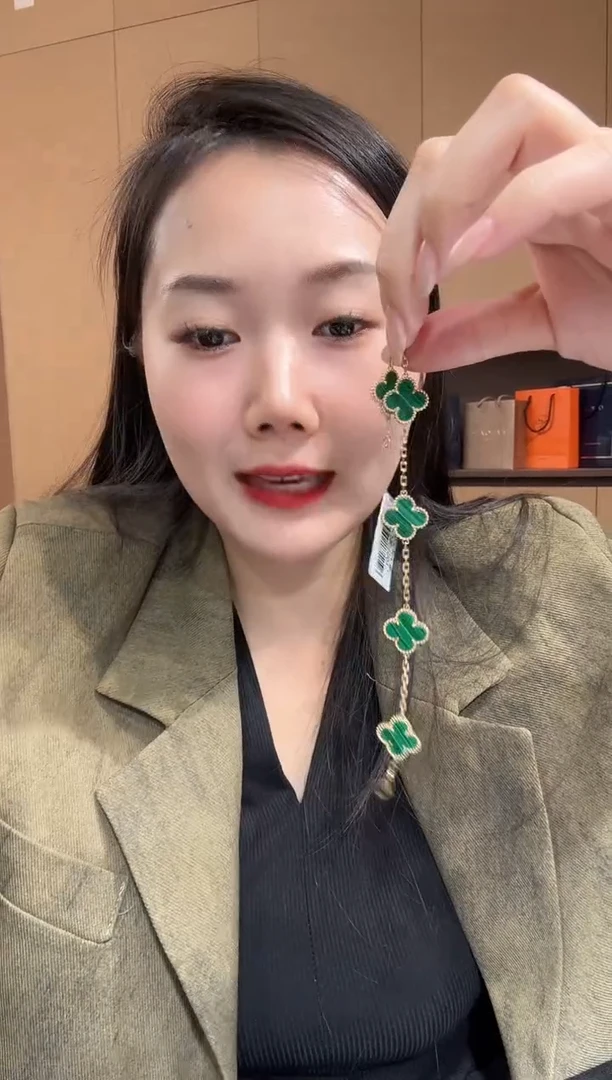 【闪购商品】孔雀石手链18K金镶嵌绿色k黄，五花手链GHJ