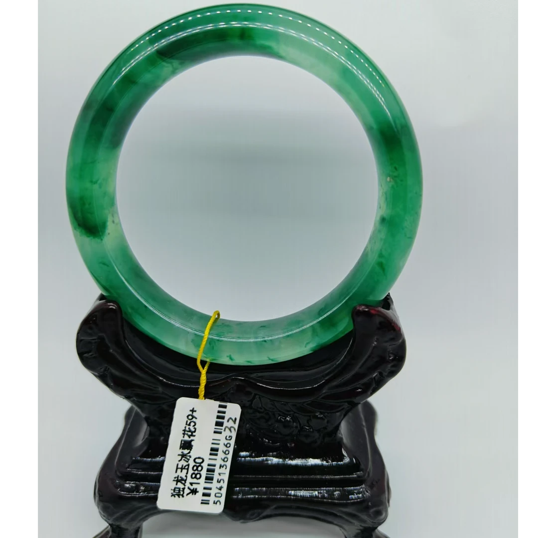 石英质玉手镯独龙玉冰阳绿32