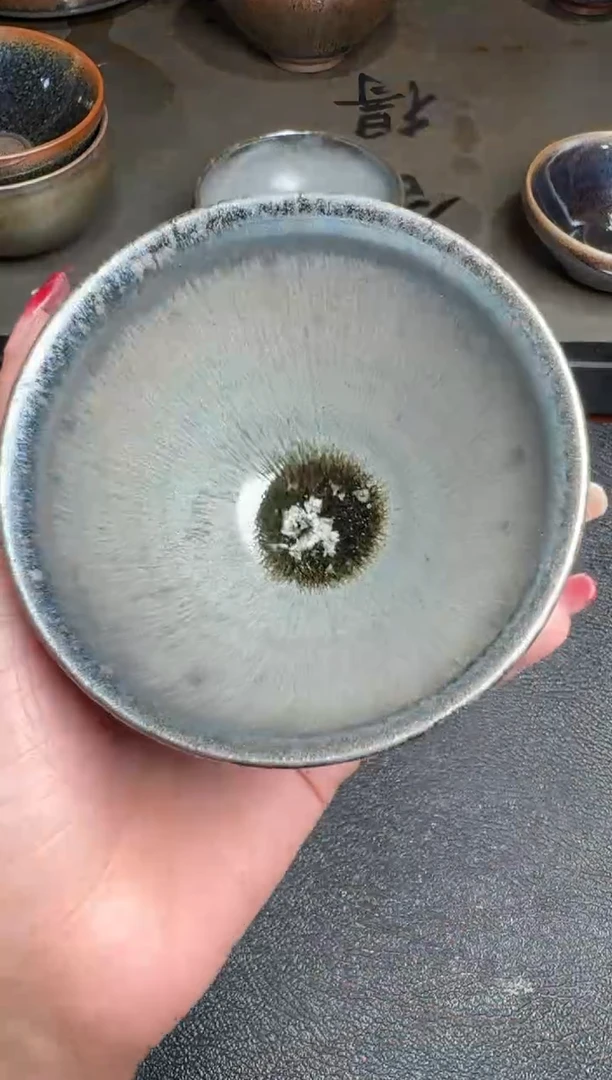 【闪购商品】茶盏严柳忠代表作江雪177