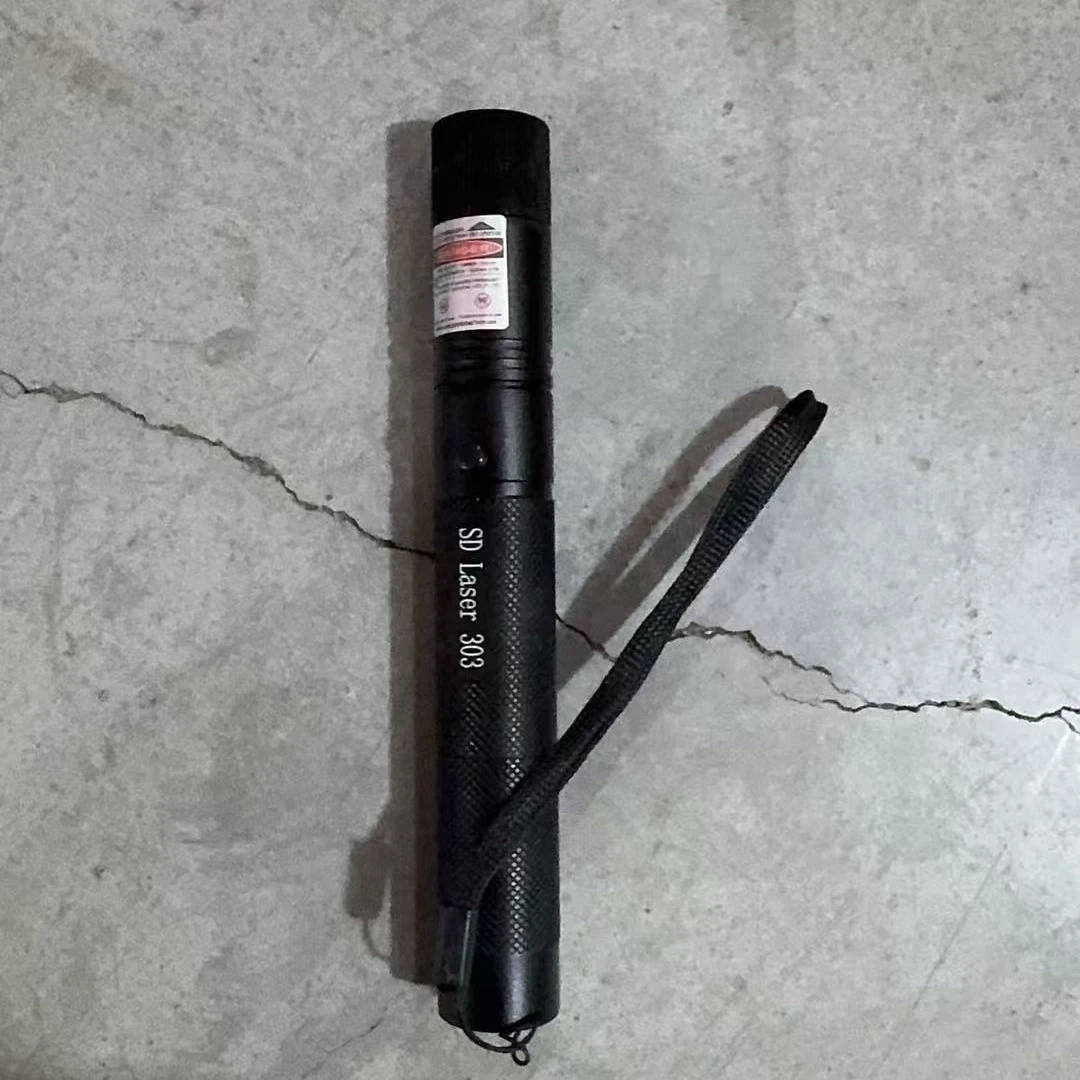 粉丝福利激光笔款式不挑
