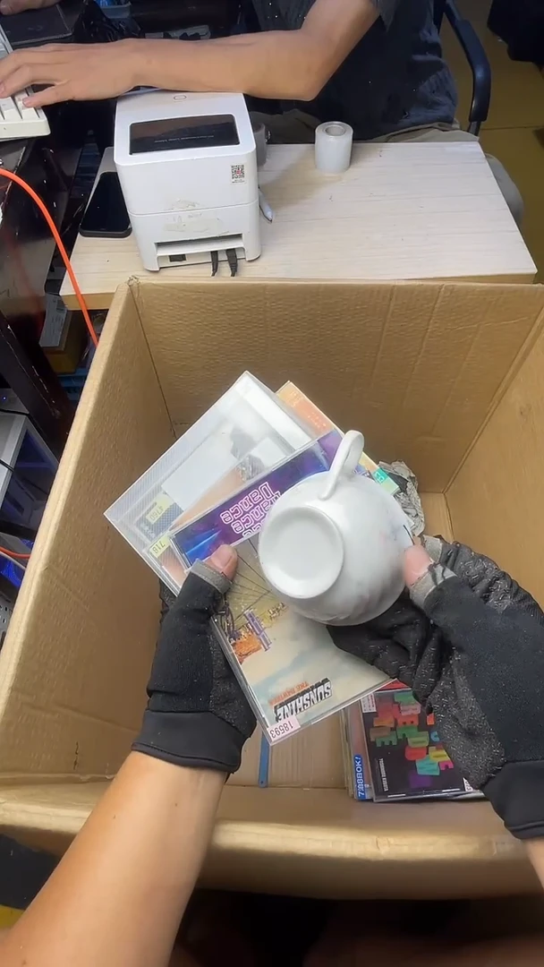 店*二二手商品不退不换