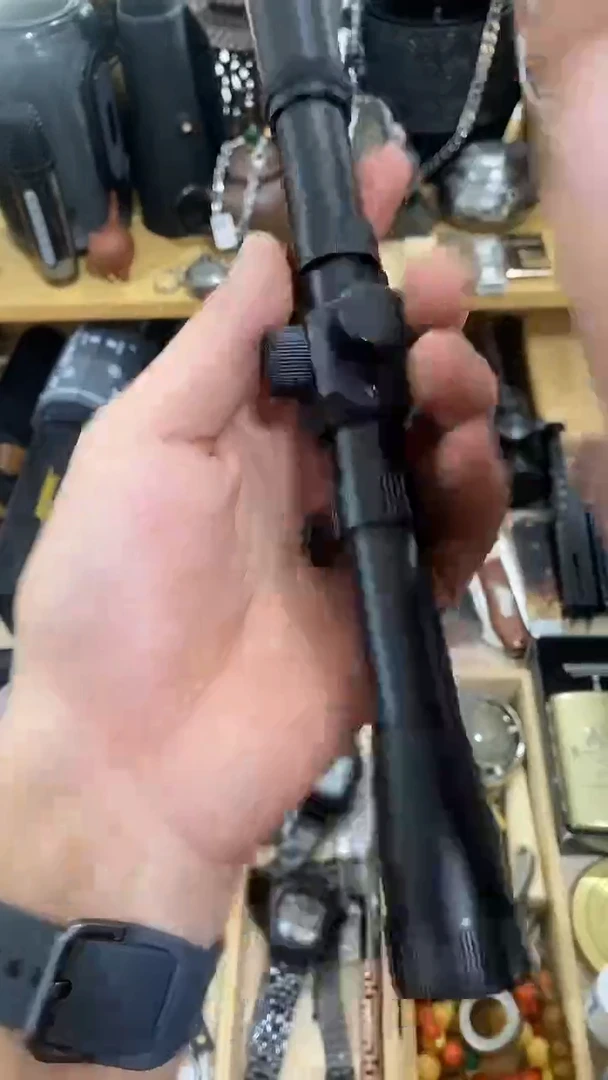 瓷片闪购商品  如图所示