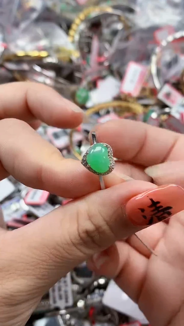 银S925镶嵌戒指翡翠天然A货缅甸翡翠