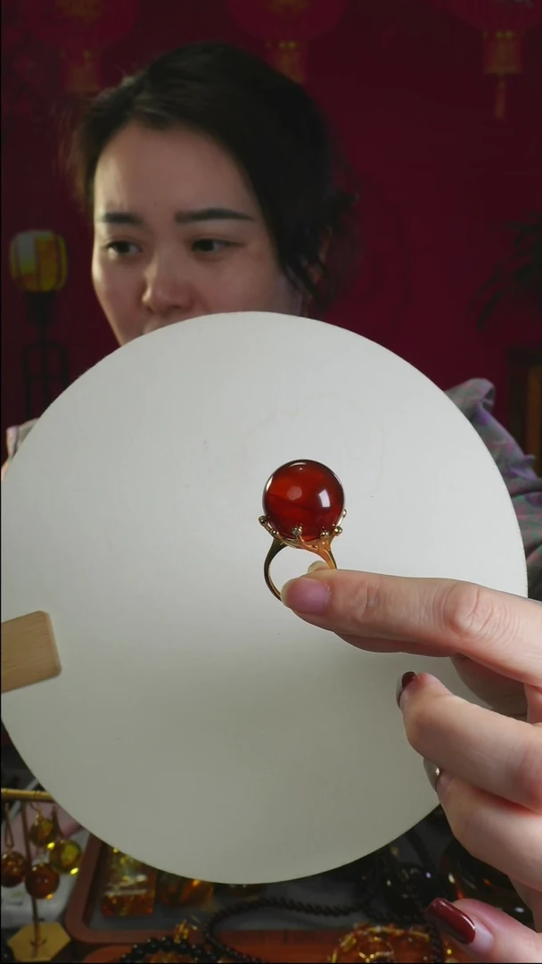 【闪购商品】血珀颈饰银S925镶嵌22+福利