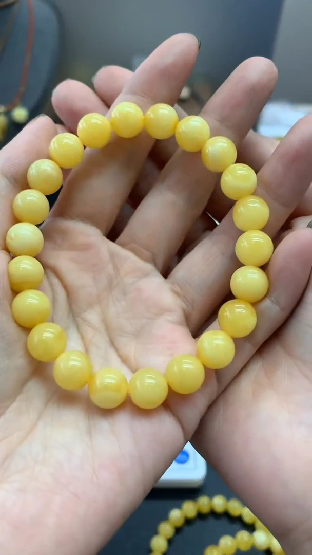 未镶嵌琥珀珠宝奇石1897