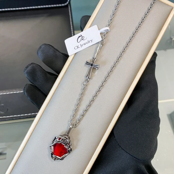 CK 钛钢项链 陈伟霆同款荆棘红玫瑰吊坠项链  N405