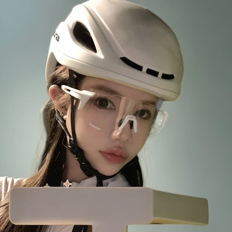 变色偏光镜日夜两用骑行眼镜户外登山防紫外线男女通用运动护目镜