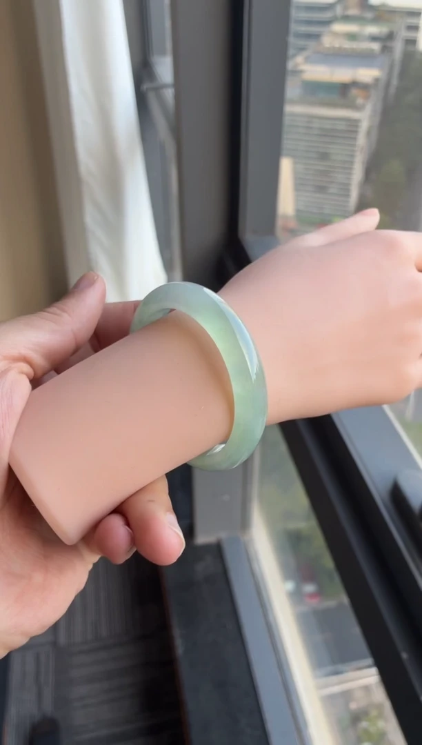 未镶嵌手镯翡翠88号52.8*46.3*12*8贵妃