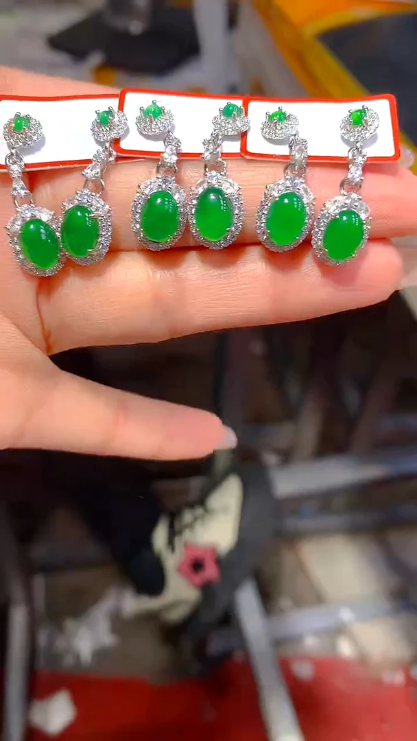 【闪购商品】定制翡翠未镶嵌49-多样性发货（发其一）