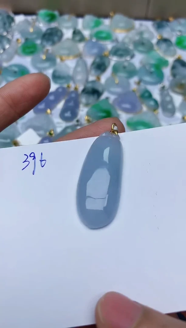 【闪购商品】翡翠颈饰18K金镶嵌天然翡翠A货