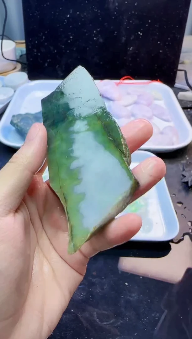 颈饰未镶嵌翡翠041天然A货翡翠