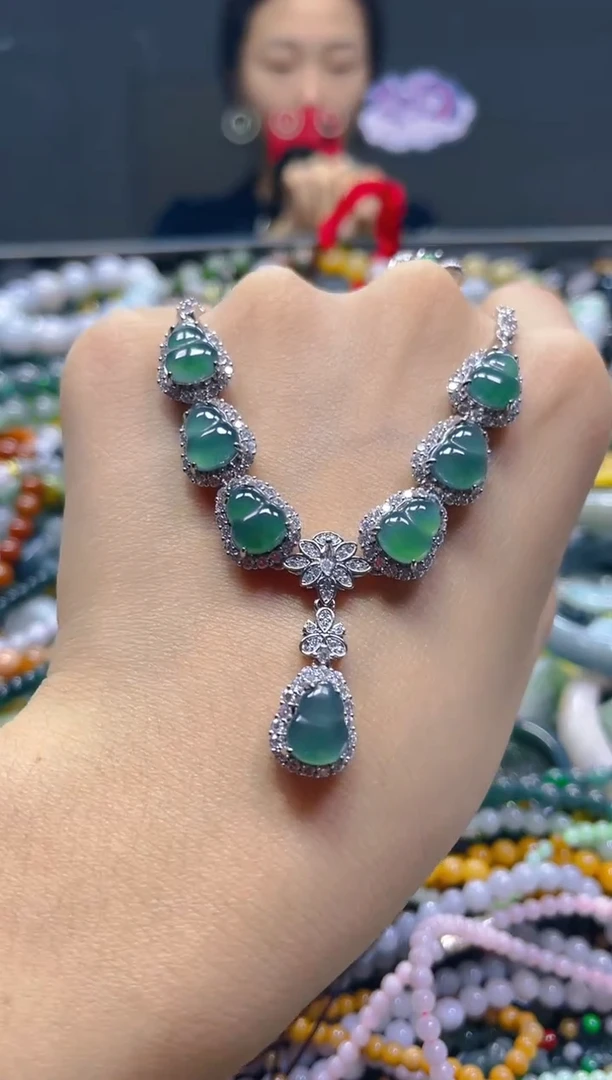 颈饰未镶嵌翡翠多样性择优发货