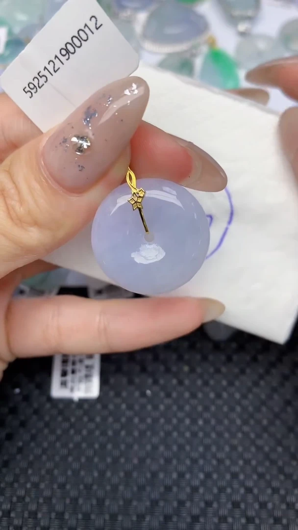 颈饰18K金镶嵌翡翠天然缅甸翡翠a货百元以上9元证书费自理