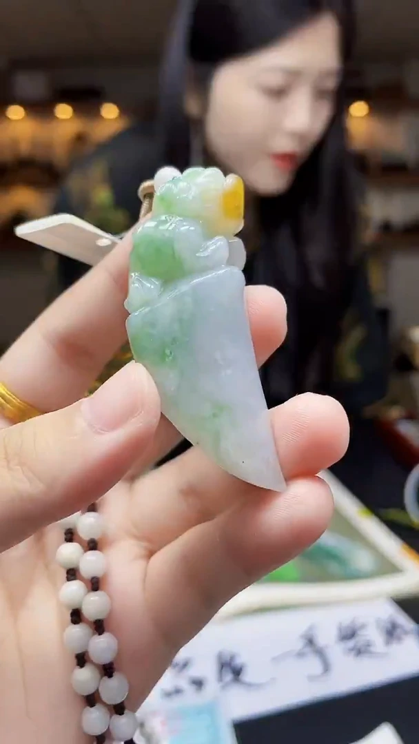 未镶嵌定制翡翠吊坠129