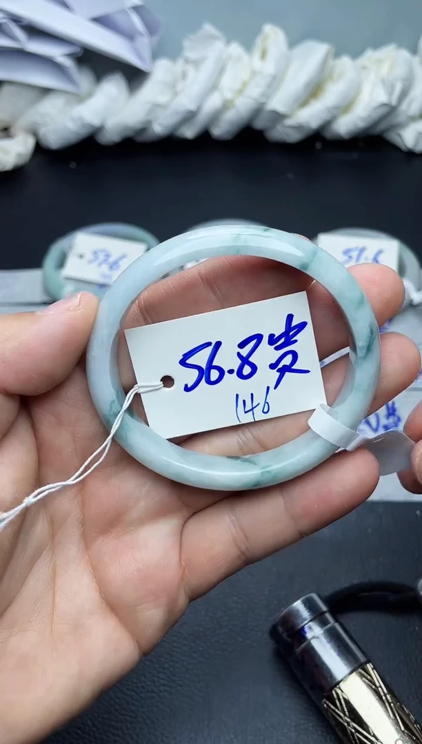 未镶嵌手镯翡翠146
