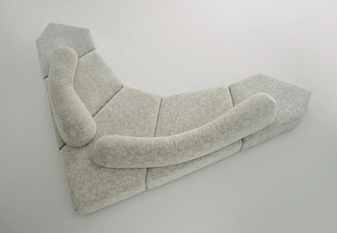 家用简约意式白色时尚创意布艺沙发北欧意式极简异形岩石沙发客厅