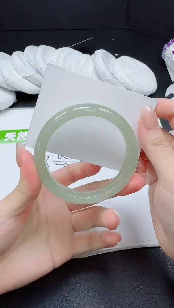 石英质玉手镯未镶嵌029-56