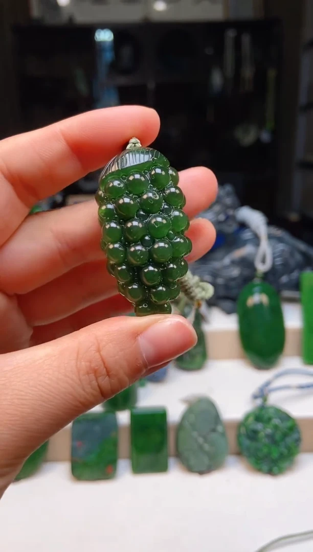 【闪购商品】和田玉挂件未镶嵌1