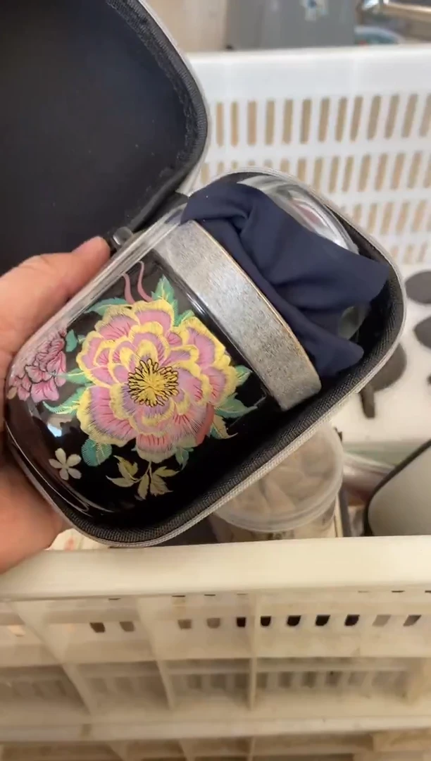 杯无运费险有瑕疵的摄影的产品有使用过的痕迹有点脏介意勿拍