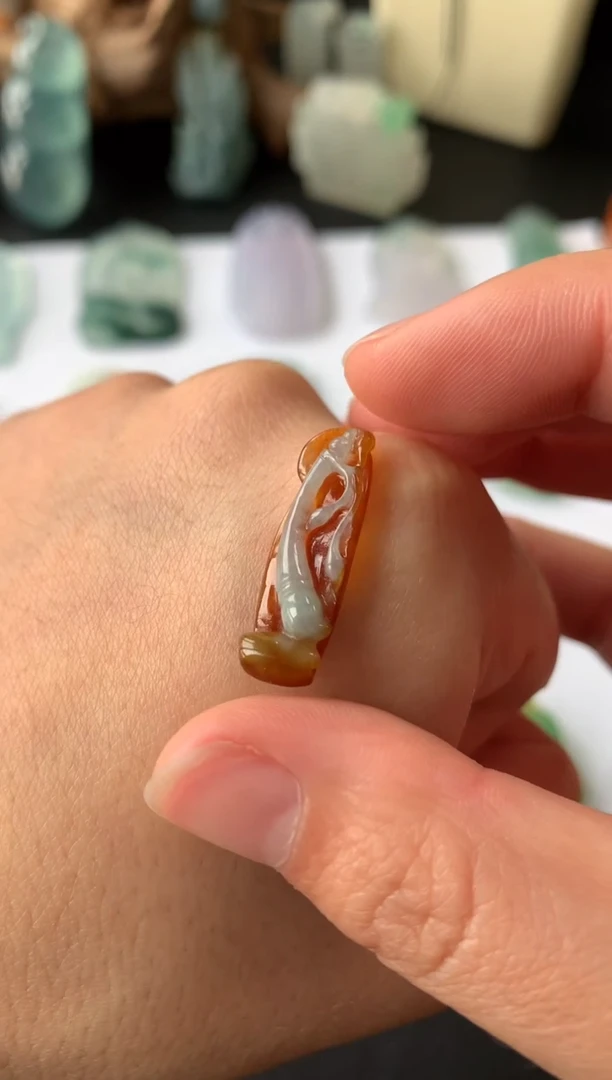 【闪购商品】定制翡翠未镶嵌翡翠