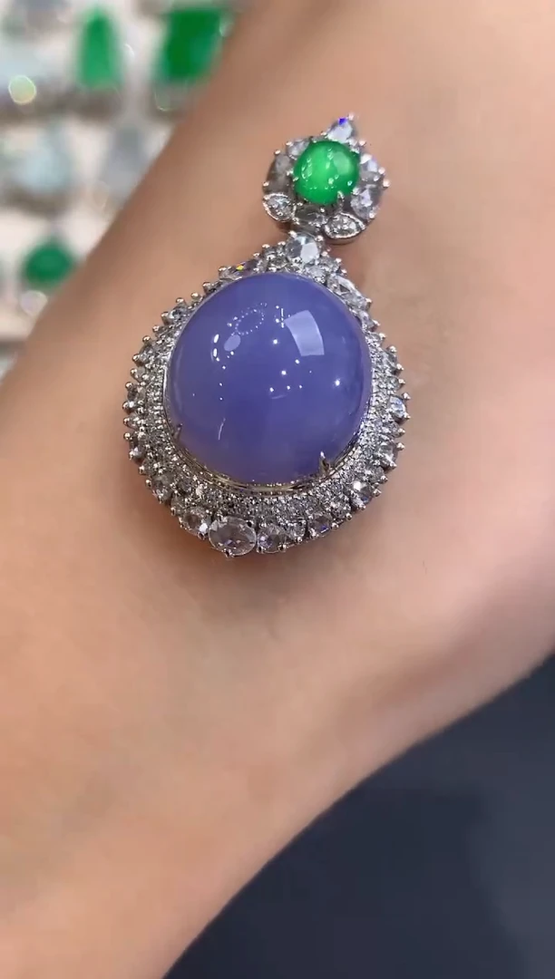 吊坠(不含链)18K金镶嵌翡翠q68紫货有色差