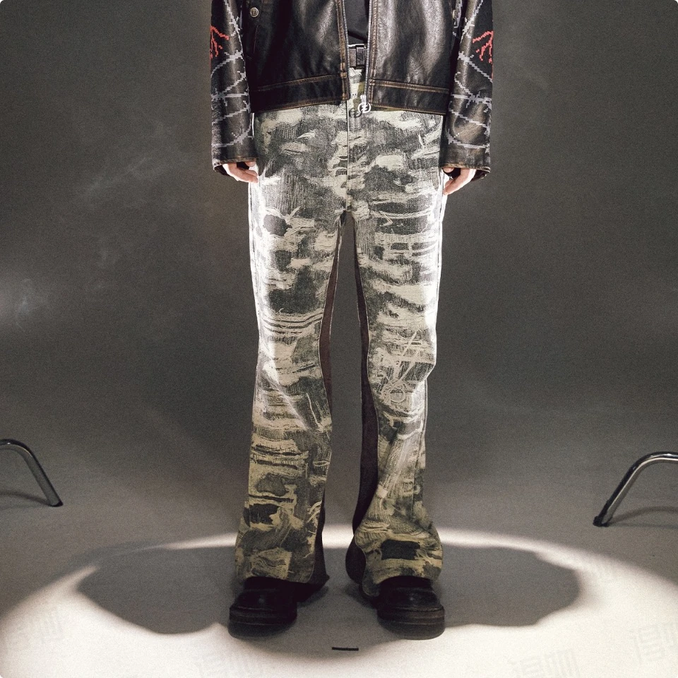 CEEC LA FW23 Dirtyfit数码印花拼接微喇 做旧牛仔裤 男女同款