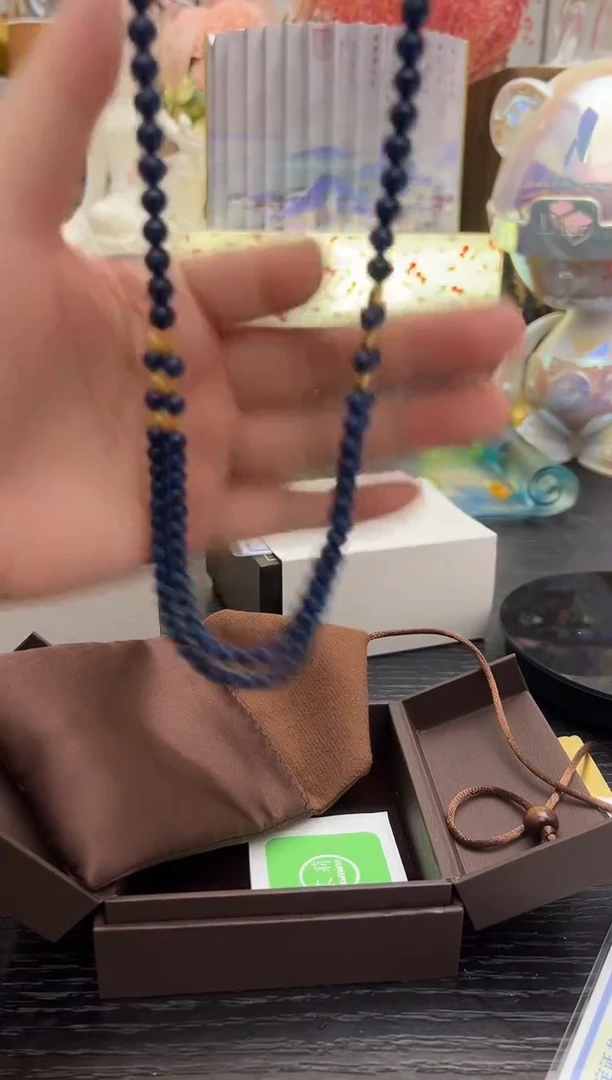 星空凝望皇家蓝珊瑚玉项链