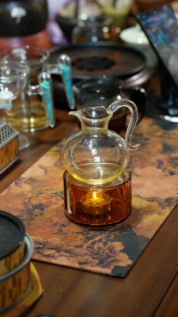 【闪购商品】熏金工艺玻璃公杯哈哈