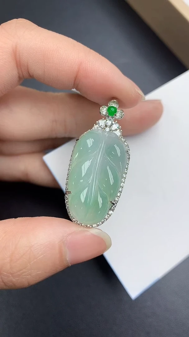 颈饰银S925镶嵌翡翠天然缅甸A货百元以上9元证书费自理