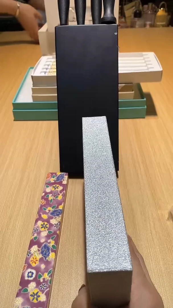 【闪购商品】瓷片锅碗瓢盆一件不剩  叼 香水