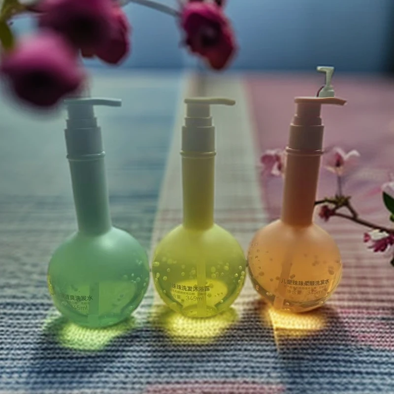 珠珠柔顺沐浴洗发水-3