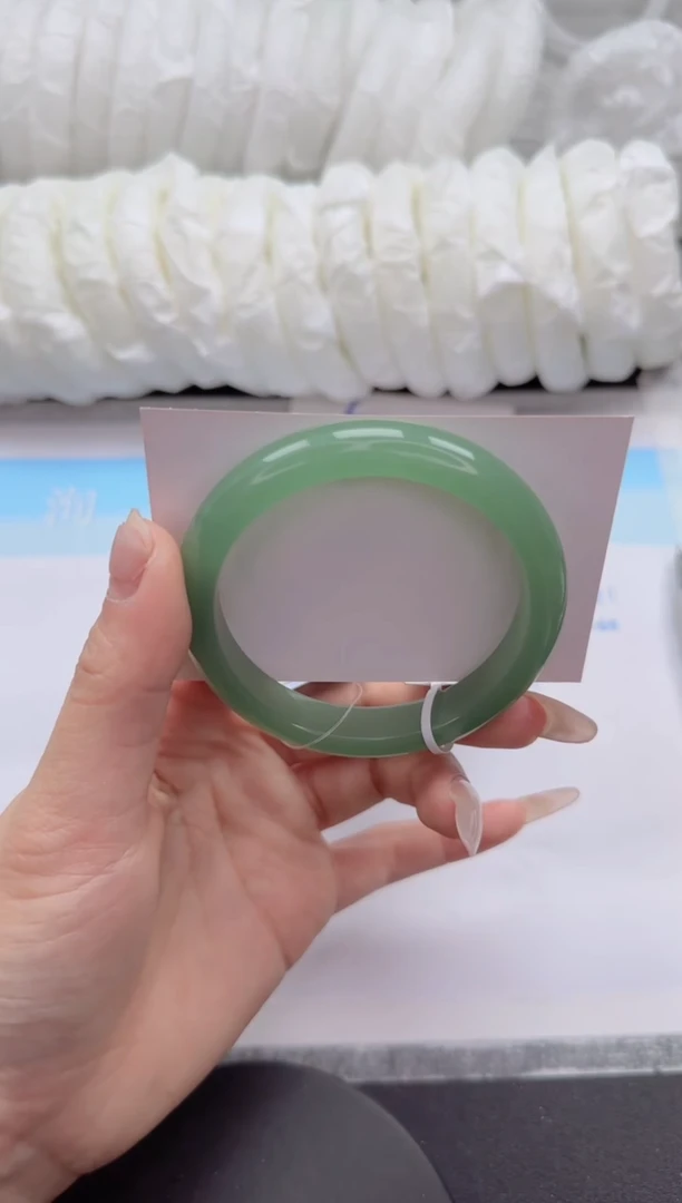 石英质玉手镯未镶嵌211-56.1