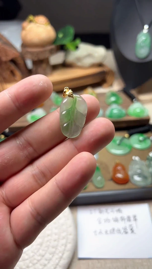 颈饰未镶嵌翡翠所见即所得，一图一物