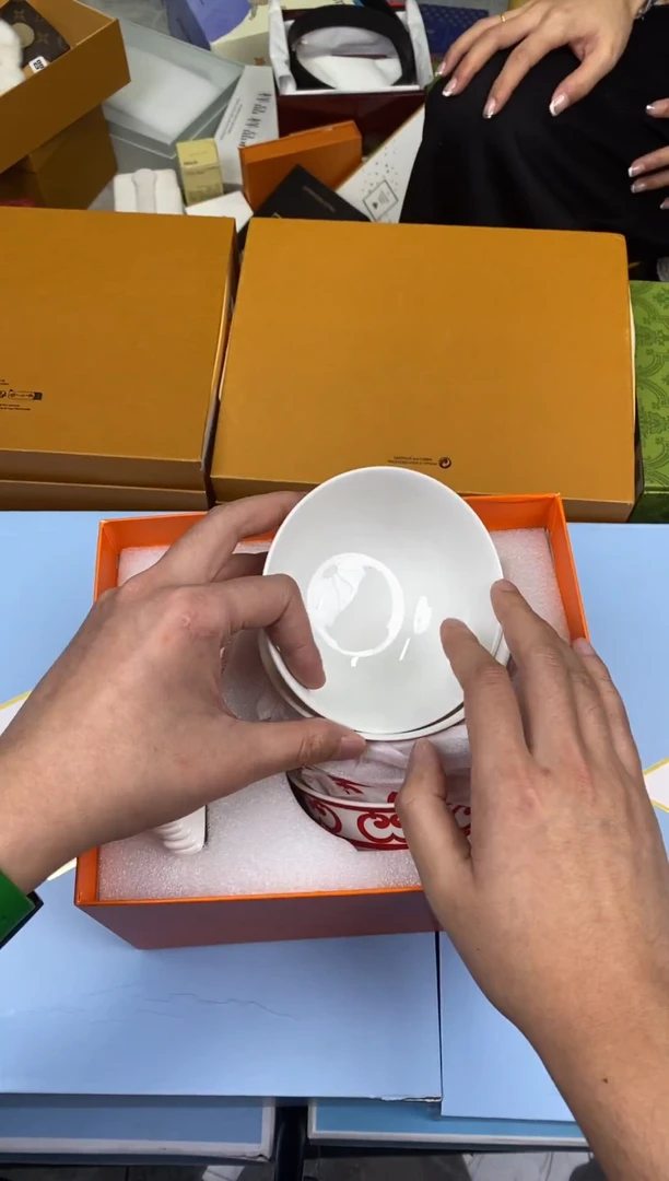 瓷片手工商品，没有品牌