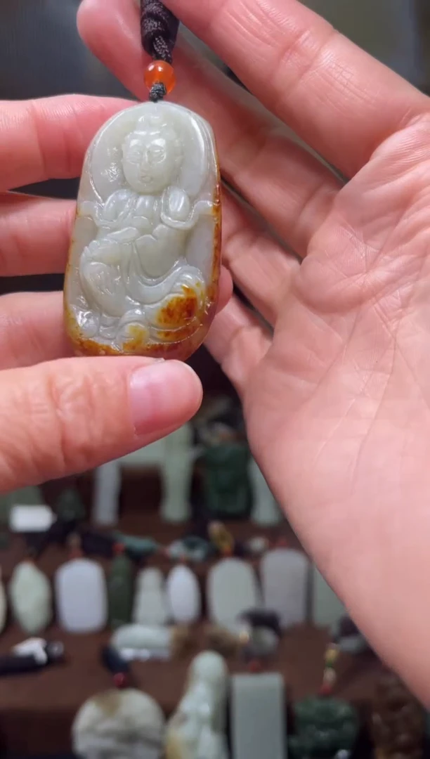 颈饰未镶嵌和田玉·