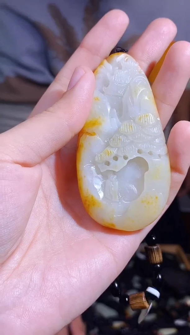颈饰未镶嵌和田玉1