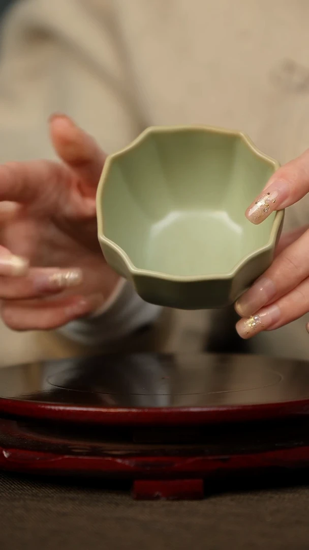 全品 粉青 四方杯