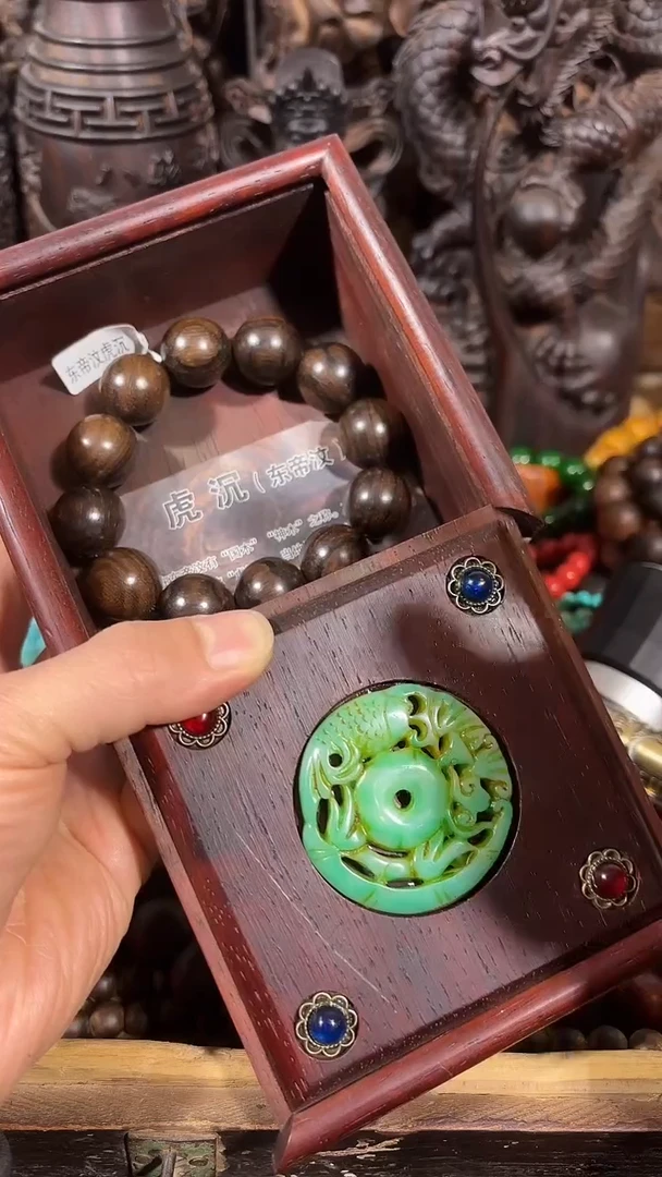 【闪购商品】织绣如图所示闪购链接