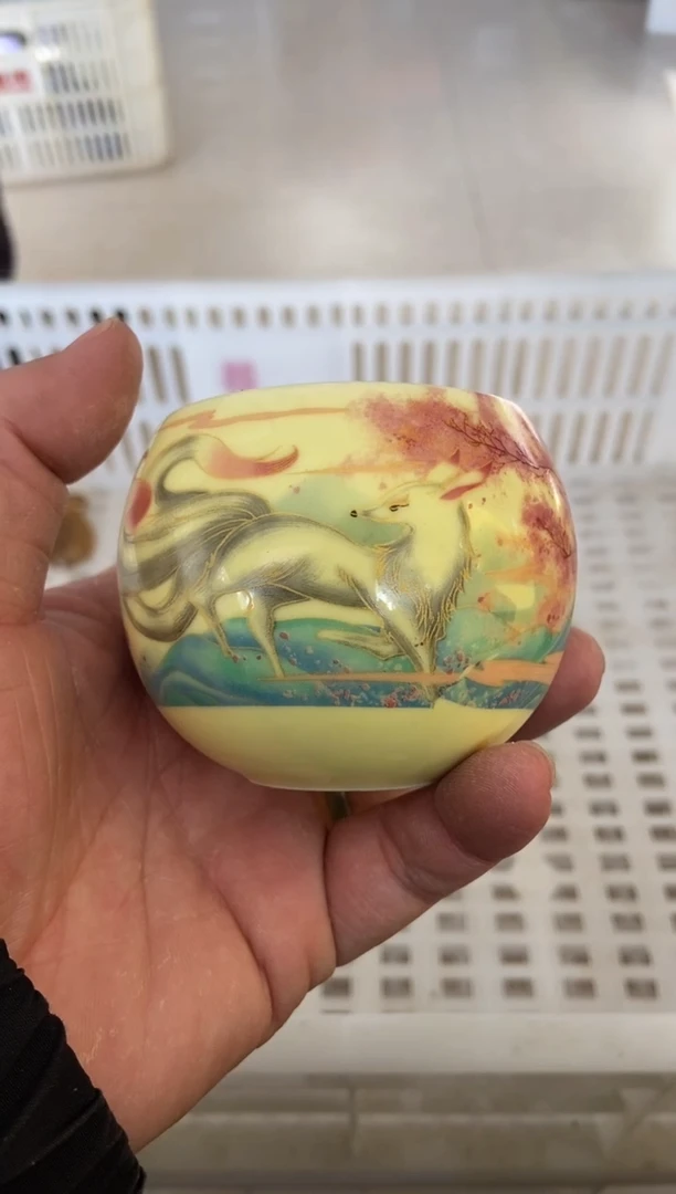 杯无运费险有瑕疵的摄影的产品有使用过的痕迹有点脏介意勿拍