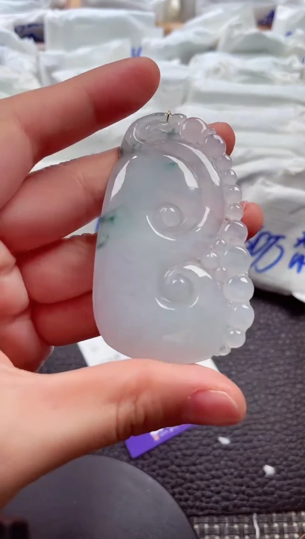 颈饰未镶嵌翡翠00009448