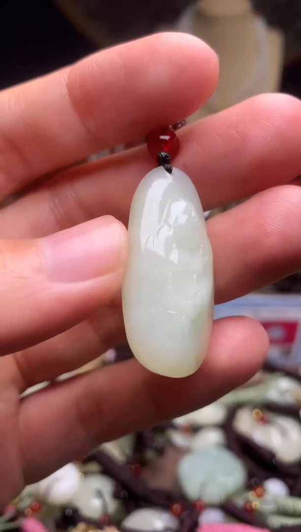 颈饰未镶嵌和田玉新疆料青海料清水和田玉吊坠