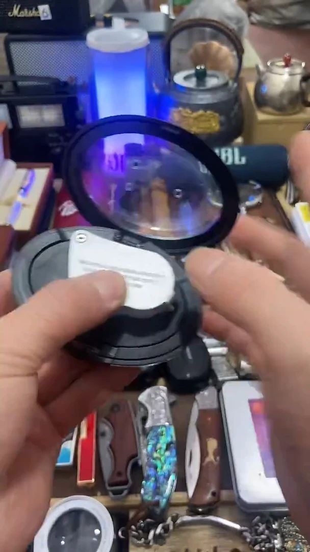 瓷片闪购商品 如图所示