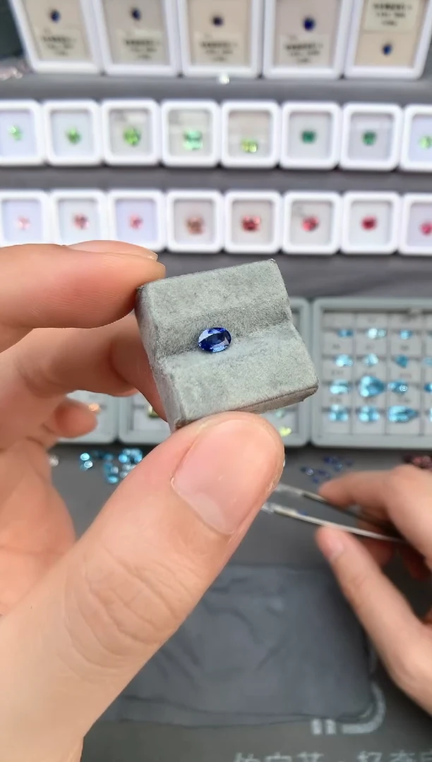 【闪购商品】定制蓝宝石裸石未镶嵌0.52ct