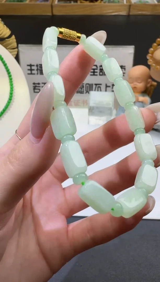 【闪购商品】翡翠套链未镶嵌00071155