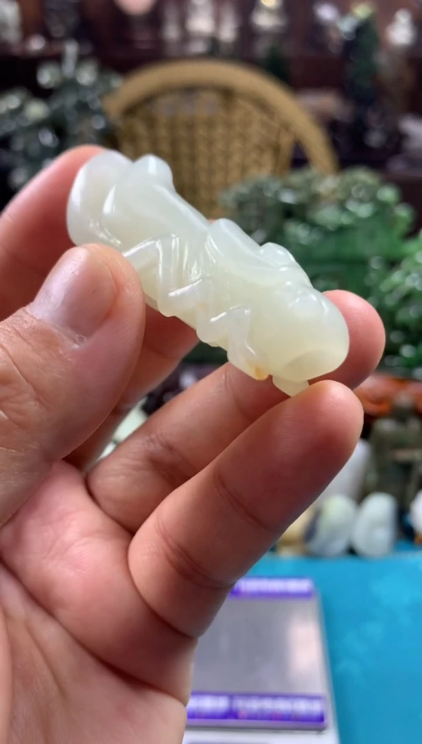 颈饰未镶嵌和田玉拍一发一